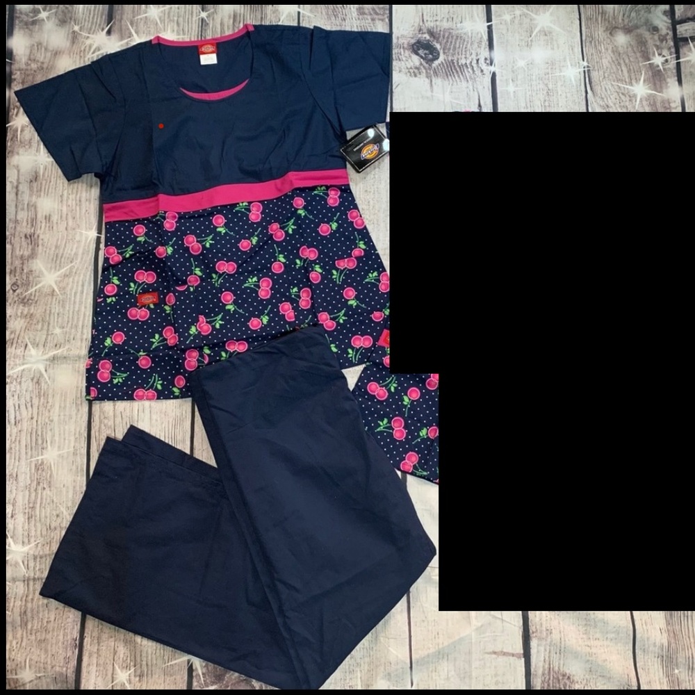 NWT SMALL DICKIES SCRUB TOP & NAVY PANT SCRUB SET